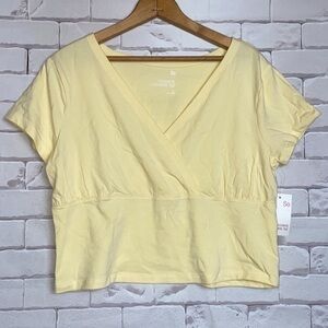 SO light yellow cropped wrap soft tee XXL